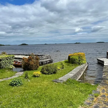 公寓 Lakeside Retreat In Connemara