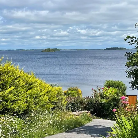 דירה Lakeside Retreat In Connemara *