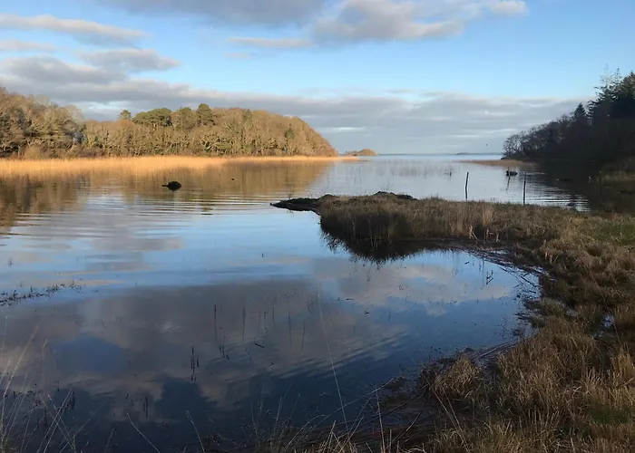 Lakeside Retreat In Connemara