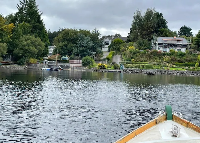Lakeside Retreat In Connemara Appartement