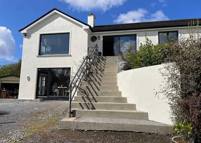 Lakeside Retreat In Connemara Апартаменты Утерард
